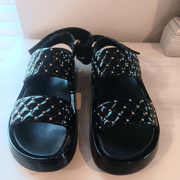 Jeffrey Campbell Ardeman Sandal in Black Patent and Gold Studs - Picture 3 of 7